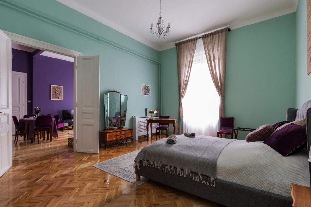 Eclectic Luxury & Spacious 2br Ac In Center Апартаменти
