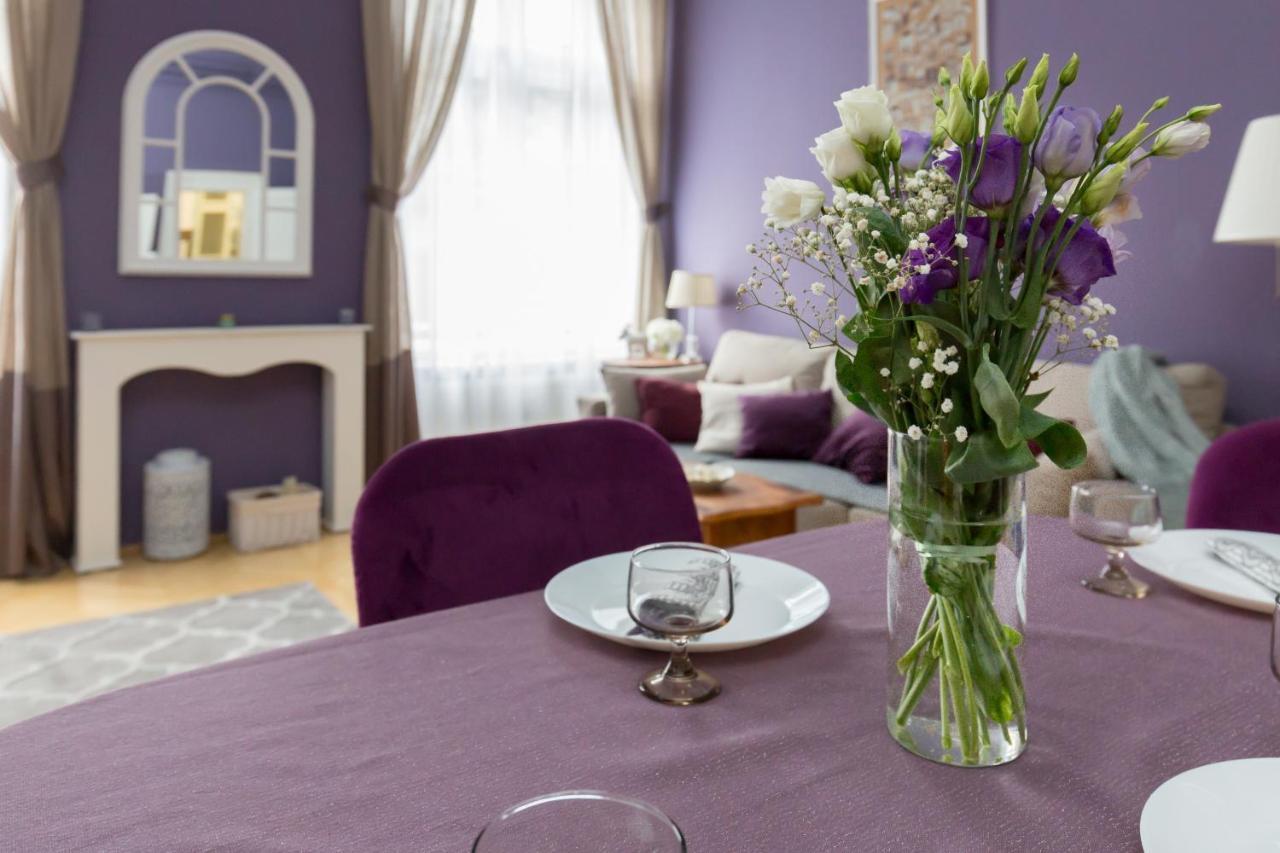 Апартаменти Eclectic Luxury & Spacious 2br Ac In Center Будапешт